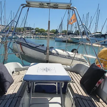 Voilier Calypso Hotel na wodzie